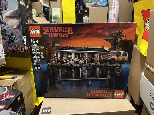 Lego 75810 stranger things - stranger,