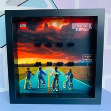 Cornice Vetrina Display Case