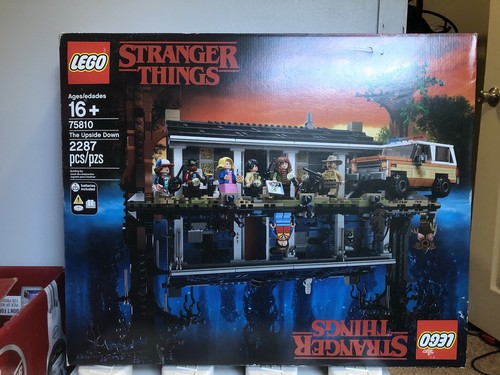 Lego stranger things 75810 - stranger,