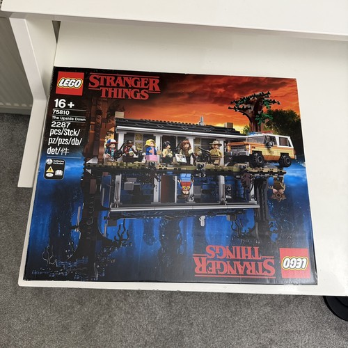 Lego stranger things the - -,